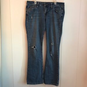 Levi’s 518 Simply Low Boot Cut Jeans Size 6